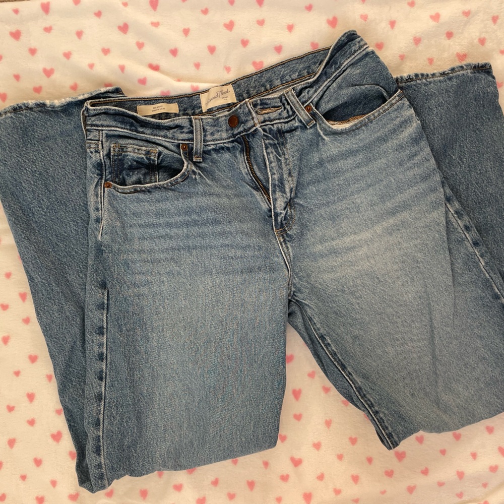 Universal Threads 90s baggy jeans mid wash